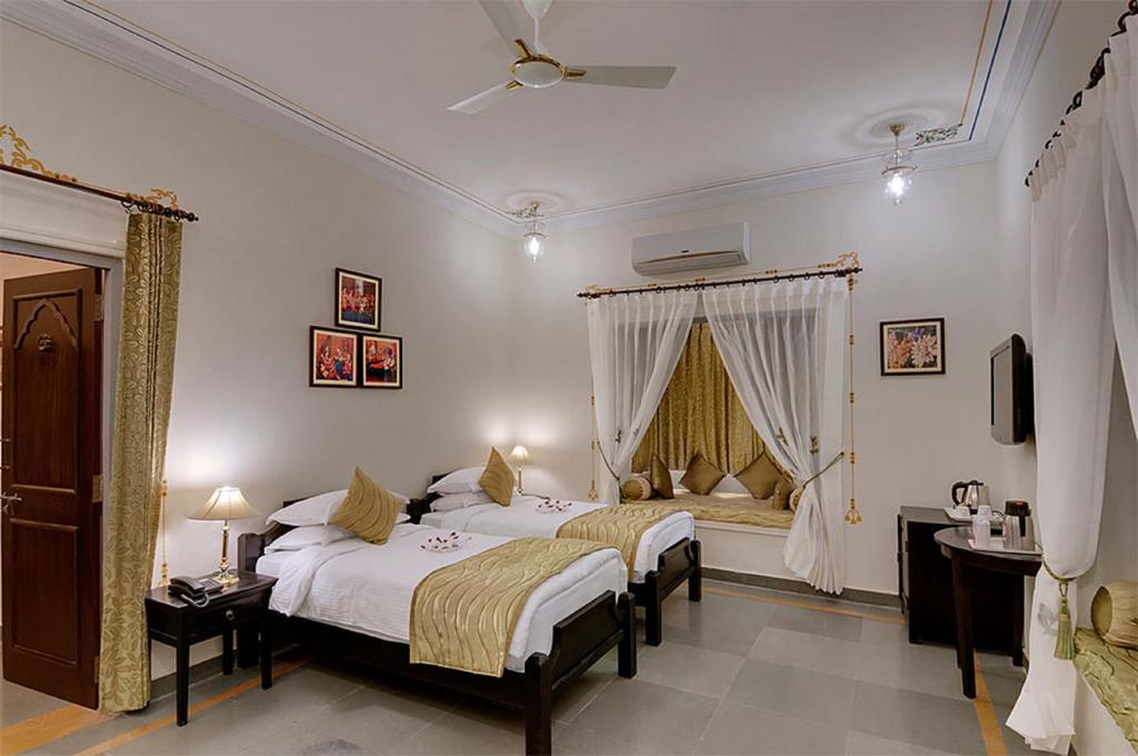 The Amargarh Hotel Udaipur Ngoại thất bức ảnh