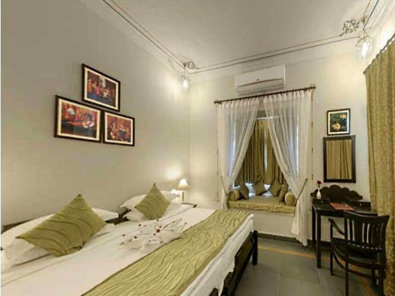 The Amargarh Hotel Udaipur Ngoại thất bức ảnh